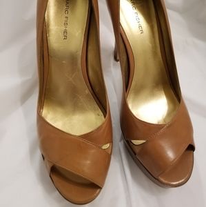 Platform peep toe heels